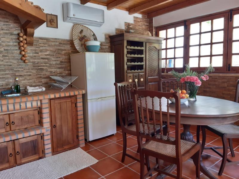 common-kitchen-3